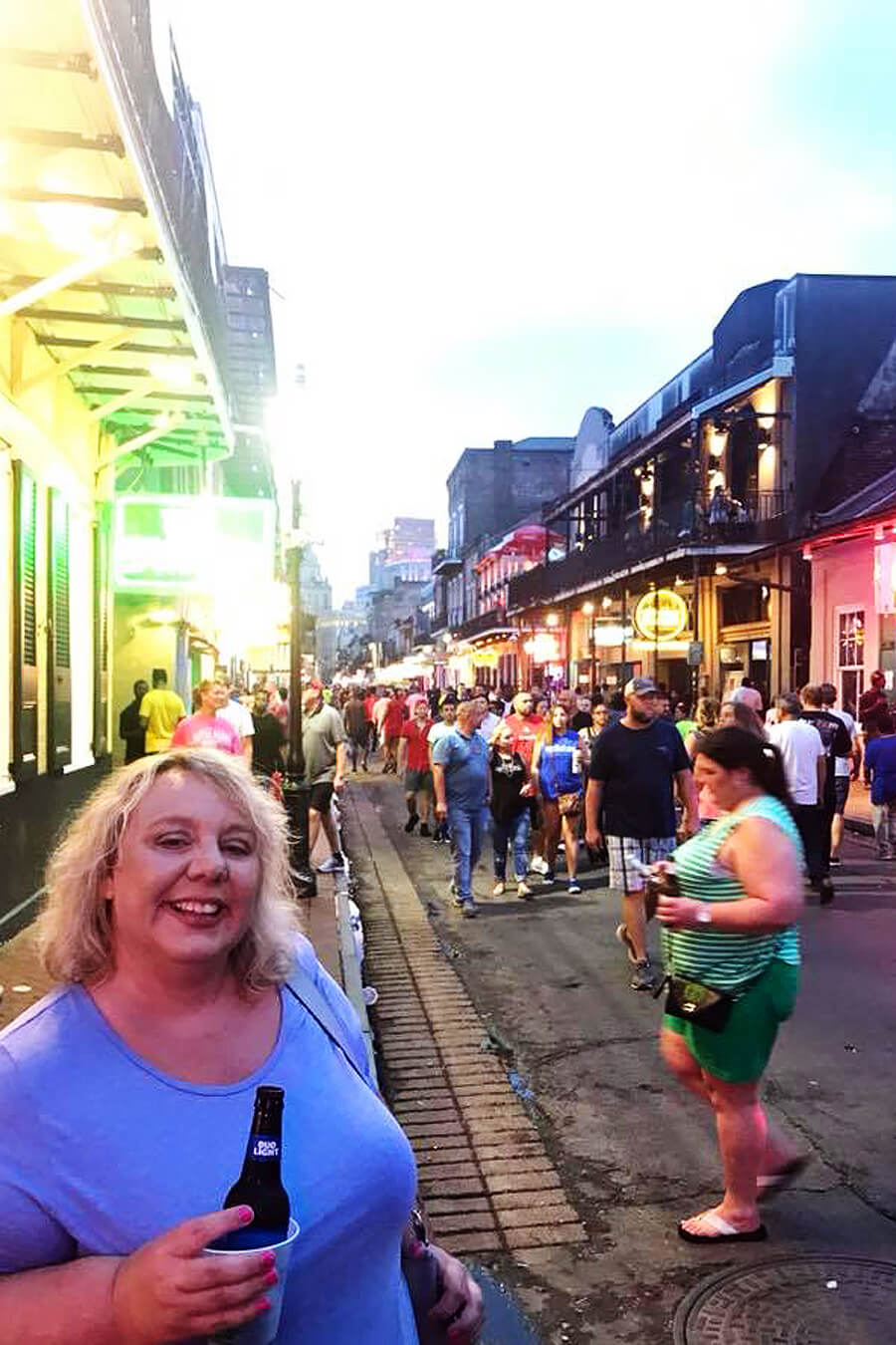 Food Diary New Orleans - A first timer's experience with culture and chaos that is New Orleans, including information and reviews on New Orleans Restaurants.