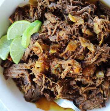 close up picture of shredded beef